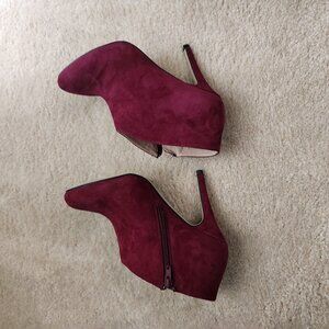 LORD & TAYLOR New with Tag women 's ankle Boots Maroon Leather size 8.5